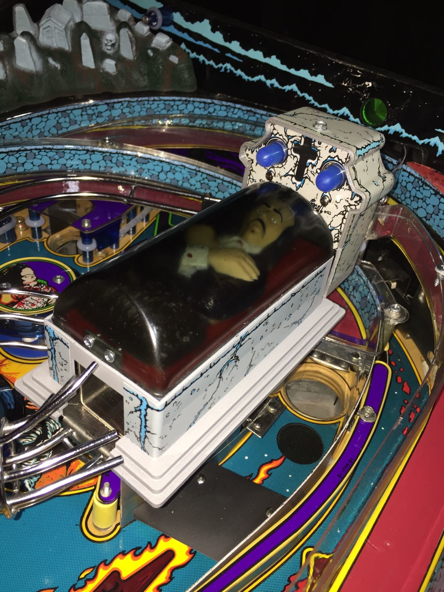 Dracula 3-D Tombstone Cover - Image 4