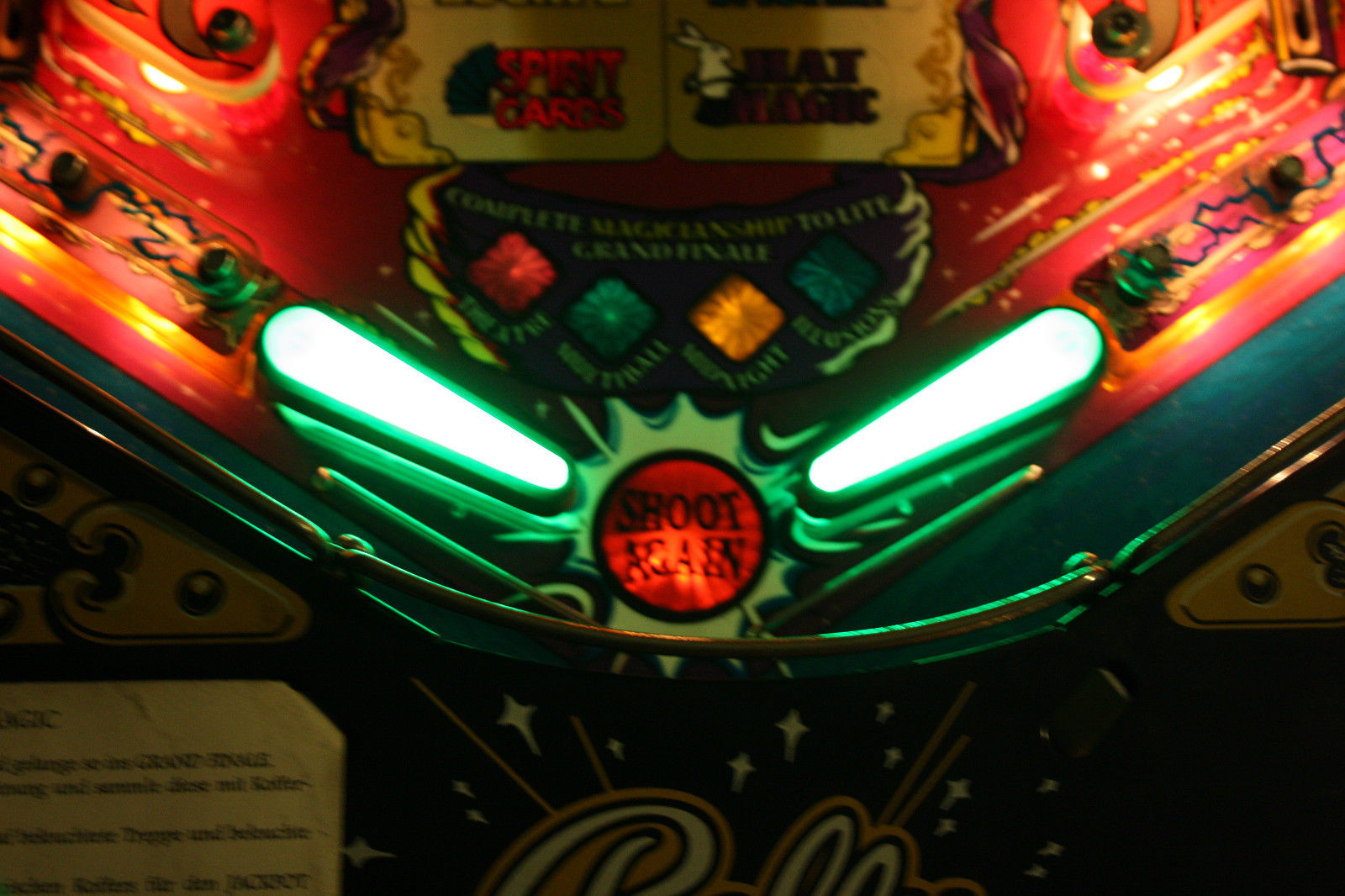 Illuminated Flipper Bats with Remote Control - Image 4