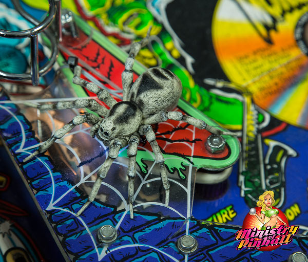 Monster Bash LED Spider Slingshot Modification - Image 2