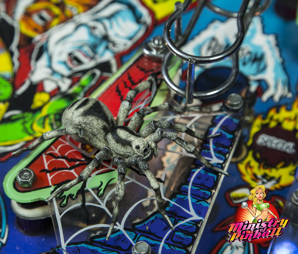 Monster Bash LED Spider Slingshot Modification - Image 1
