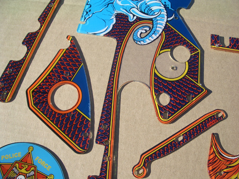 Police Force Plastic Set - Image 11