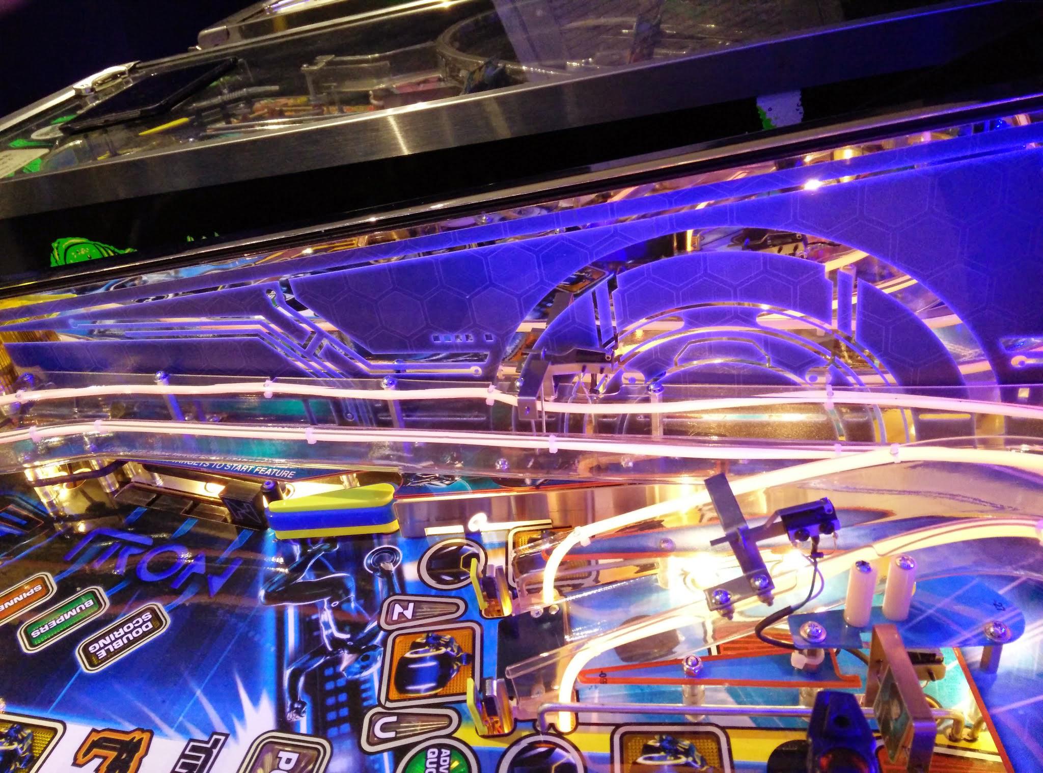 TRON: Legacy BladeSkins Mirror/PinBlade - Image 5